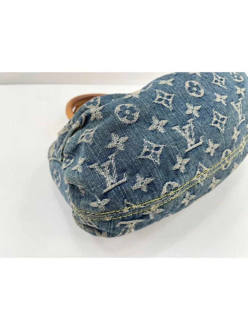 Louis Vuitton Handbag Monogram Denim Pleaty